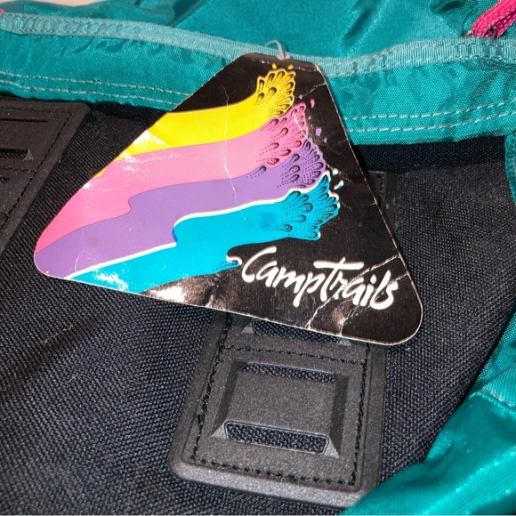 Vintage 1990s Camp Trails Ascent
Hiking / camping backpack teal green and pink - Picture 5 of 12